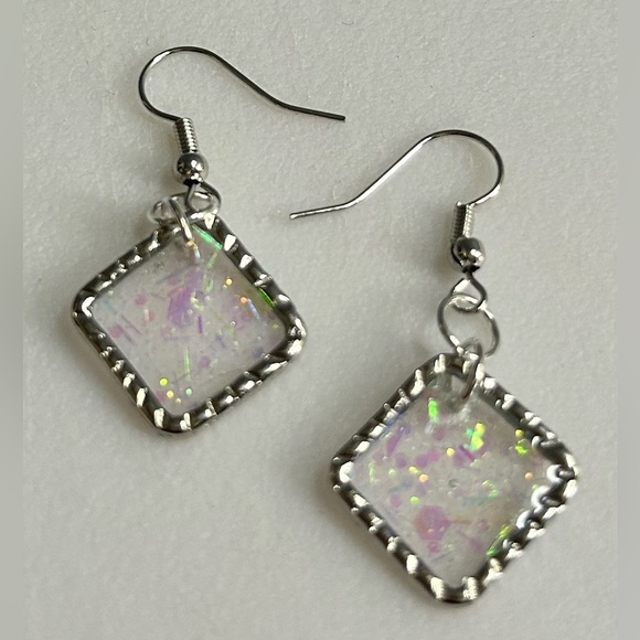 Handmade Resin Earrings - Picture 3 of 3